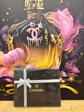 CHANEL Black Gift Box with White Ribbon